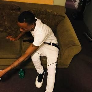 Meet your Posher, Justin